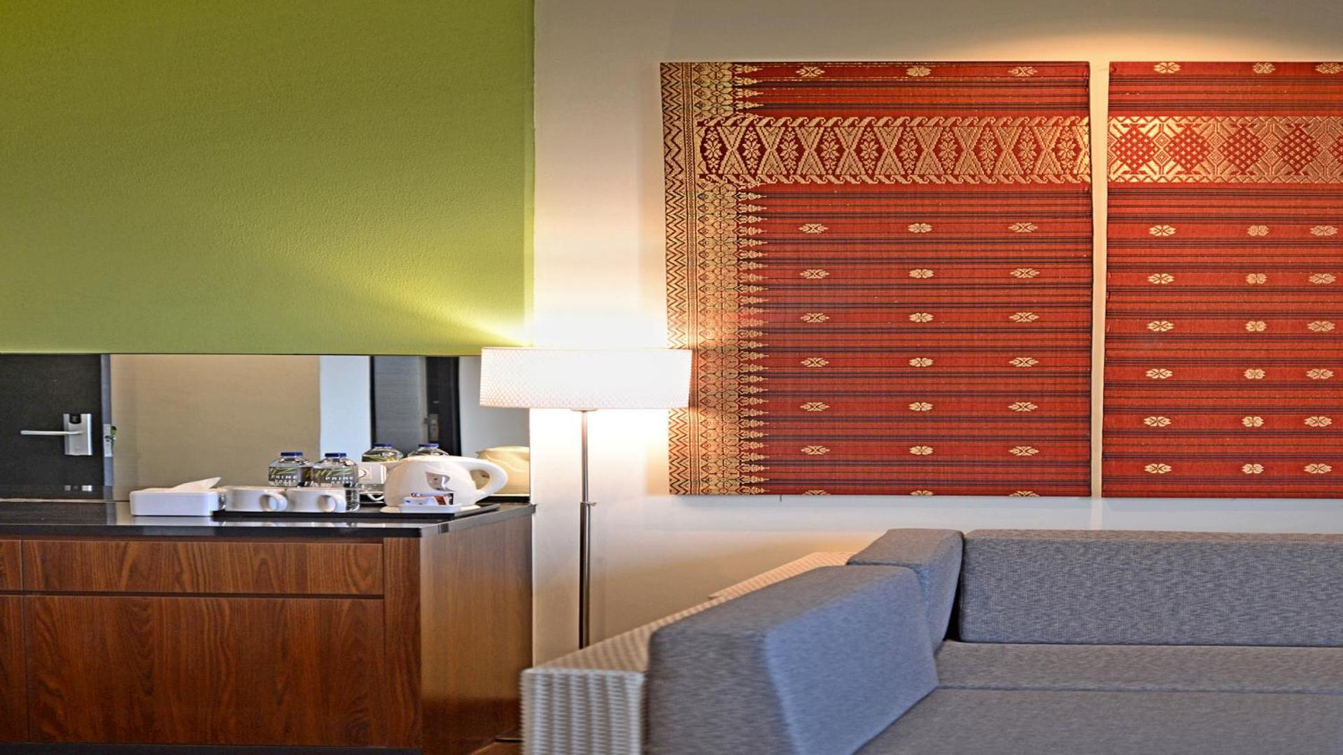 Whiz Prime Hotel Khatib Sulaiman Padang Dış mekan fotoğraf